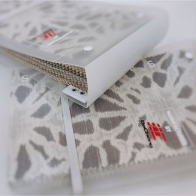 सिल्क स्क्रीन प्रिंटेड सैंपल बुक के साथ पीपी कवर